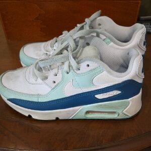 Kids Nike Blue and White Sneakers